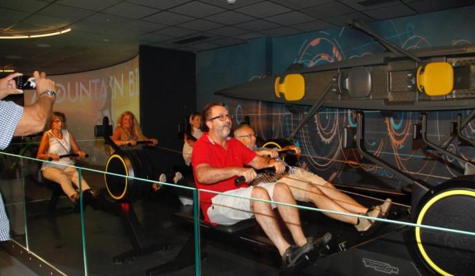 Palma Especiales visita suscriptores instalaciones Rafa Nadal Experie