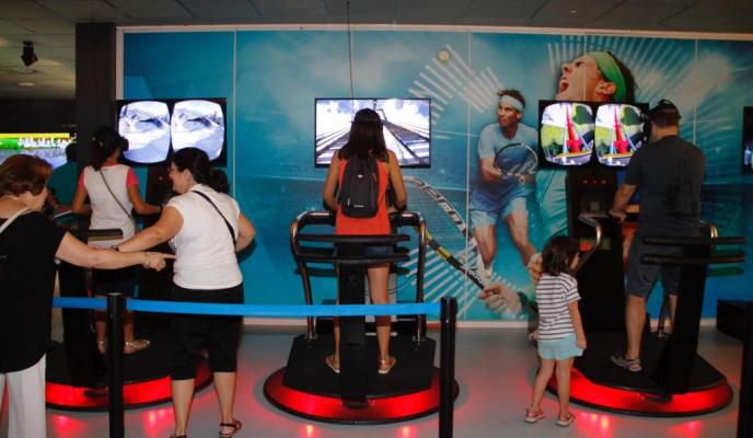 Palma Especiales visita suscriptores instalaciones Rafa Nadal Experie