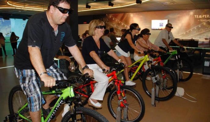 Palma Especiales visita suscriptores instalaciones Rafa Nadal Experie