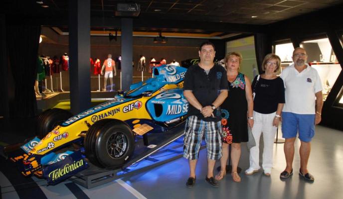 Palma Especiales visita suscriptores instalaciones Rafa Nadal Experie