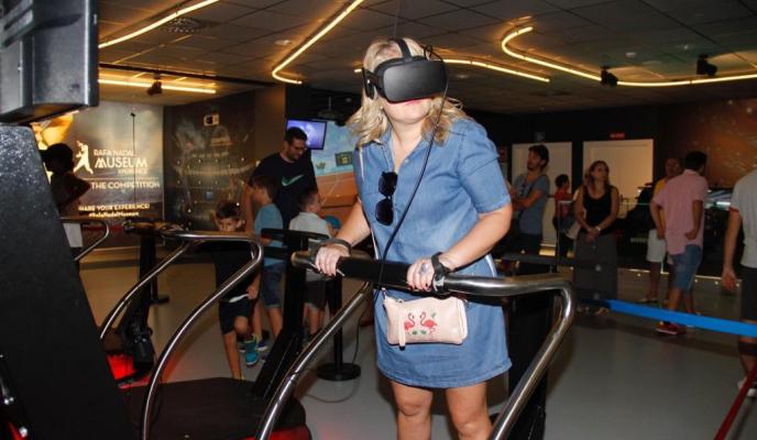 Palma Especiales visita suscriptores instalaciones Rafa Nadal Experie