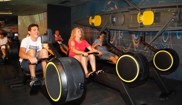 Palma Especiales visita suscriptores instalaciones Rafa Nadal Experie