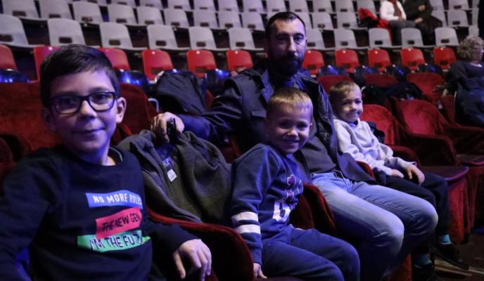 20191214122418_IMG_5103CIRCO ALEGRÍA SUSCRIPTOR UH LAURA BECERRA.jpg