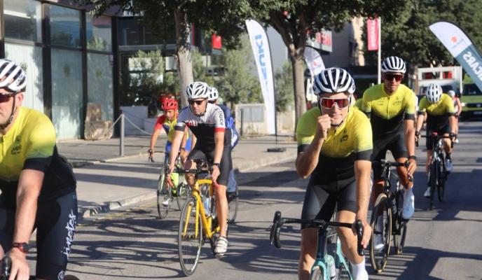 IV VUELTA CICLOTURISTICA SUZUKI TECNICARS LAURA BECERRA _02.jpg