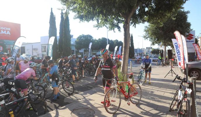 IV VUELTA CICLOTURISTICA SUZUKI TECNICARS LAURA BECERRA _07.jpg