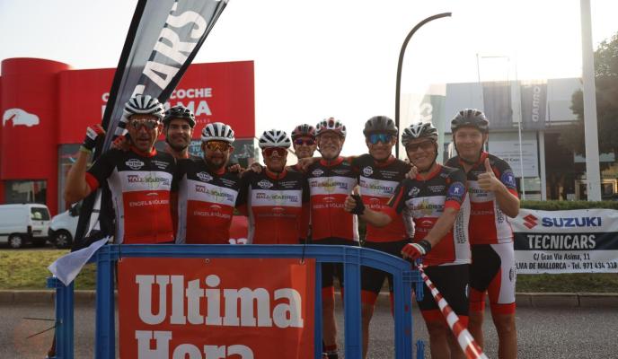 CARRERA BICIS SUZUKI TECNICARS VIA ASIMA LAURA BECERRA03.jpg