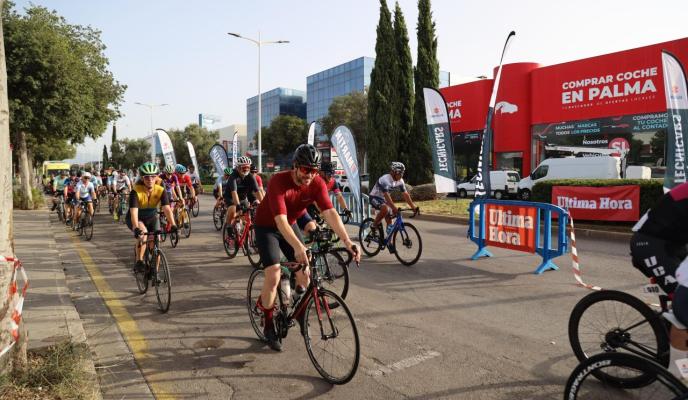 CARRERA BICIS SUZUKI TECNICARS VIA ASIMA LAURA BECERRA22.jpg