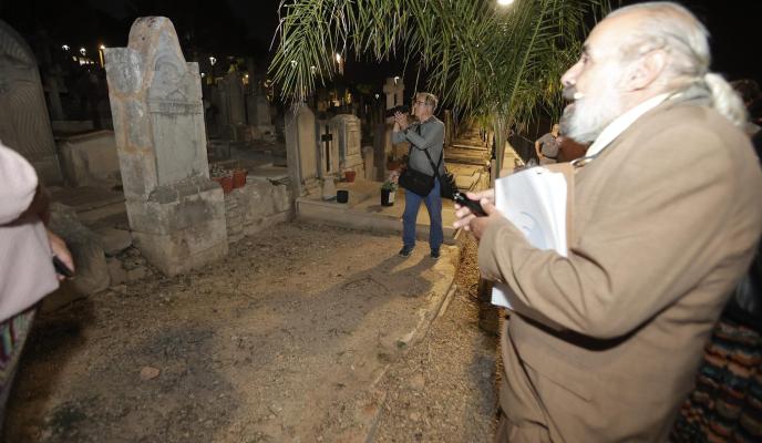 JMR club suscriptor visita cementerio foto morey _23.jpg