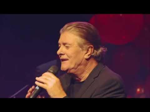 Francisco y los Javaloyas en concierto en el Trui Teatre