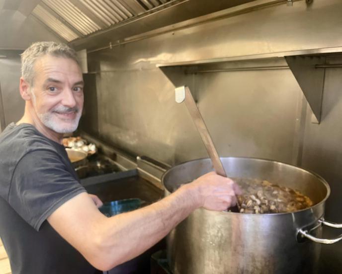 Tradicional ‘caragolada’ en Ca’n Puceta para celebrar Sant Març